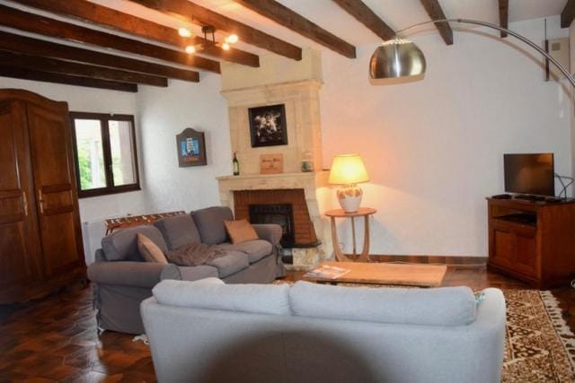 Maison au coeur du vignoble House in Nouvelle-Aquitaine