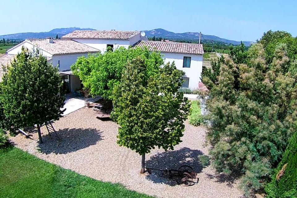 Mas des Grialou, grand mas provencal de standing Villa in Carpentras