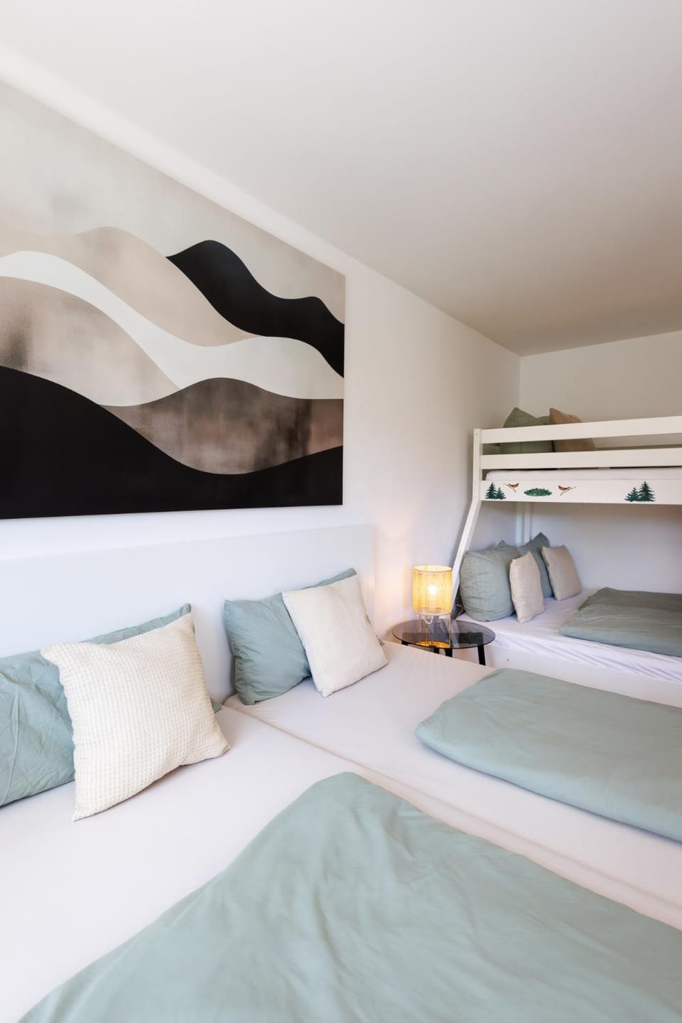 Bed, Photo of the whole room, Bedroom, bunk bed