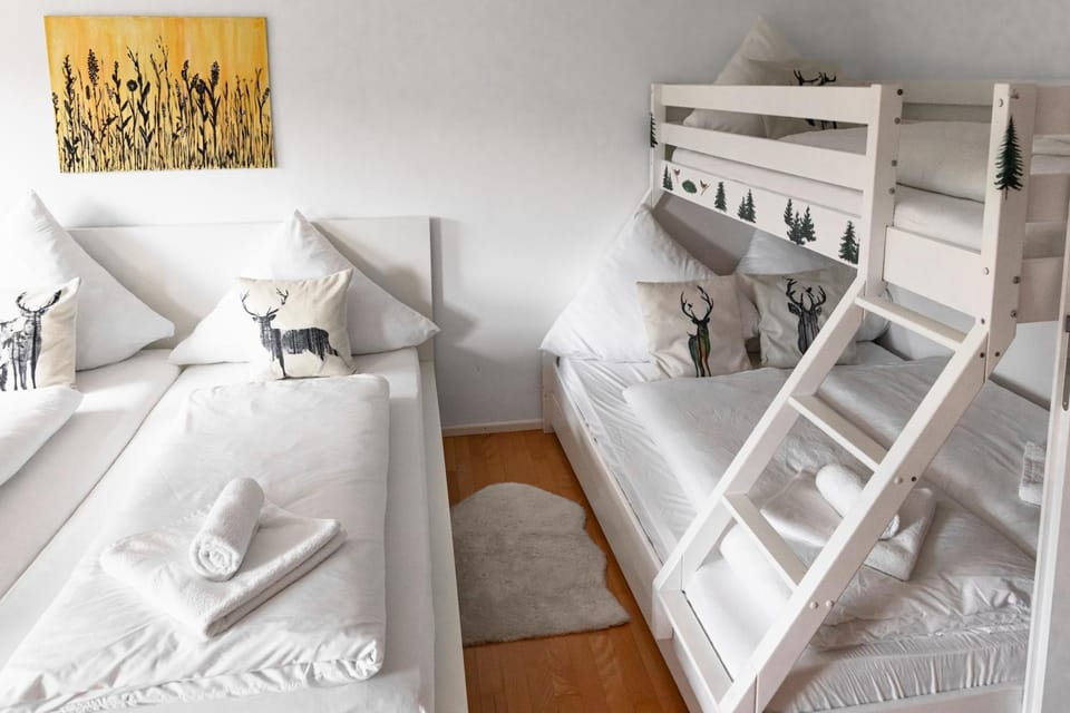 Bed, Bedroom, cot, bunk bed