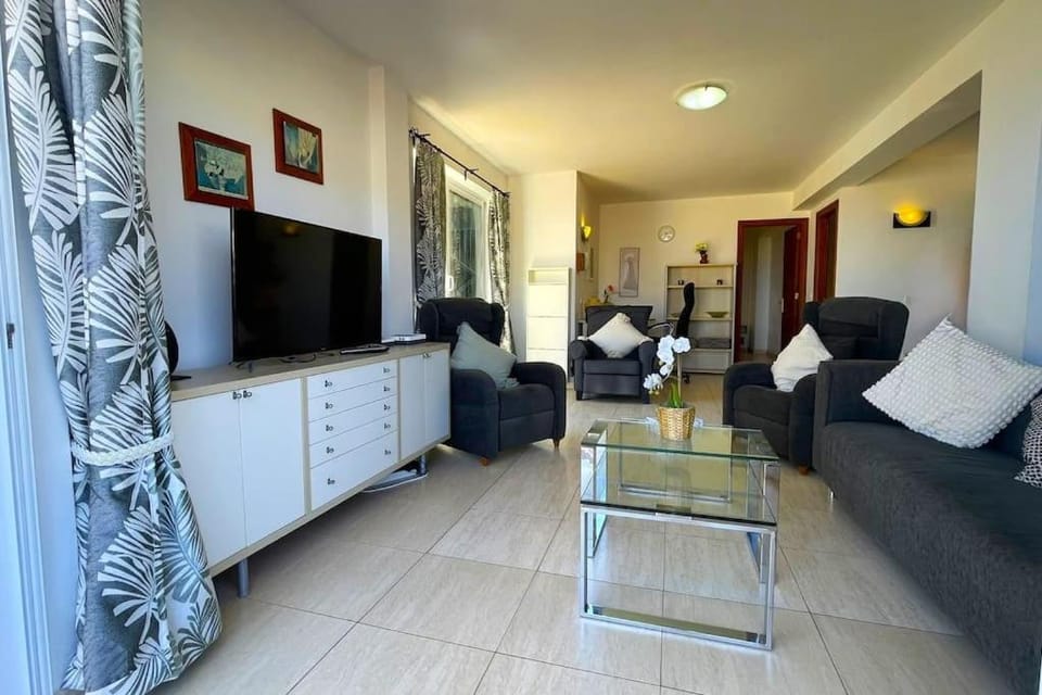 Comfortable 2 bed in Arguineguín Apartment in Comarca Sur