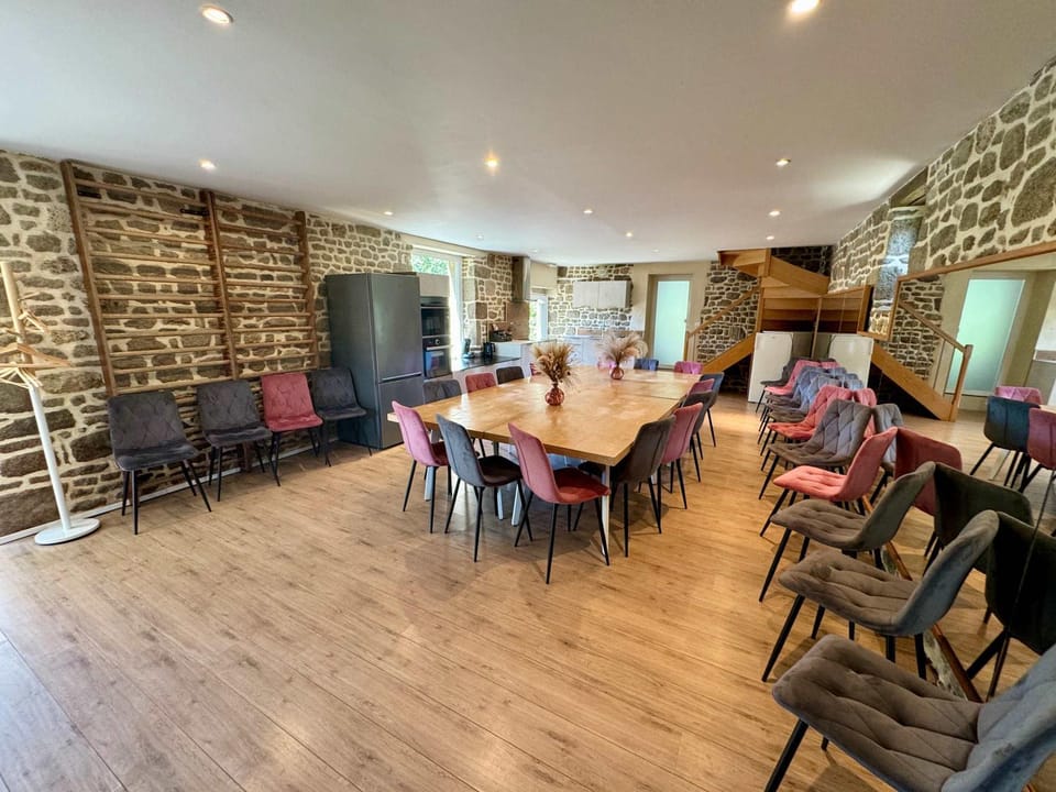 La Clef Decamp Moulin du Gast 35pers jacuzzi sauna billard baby House in Brittany