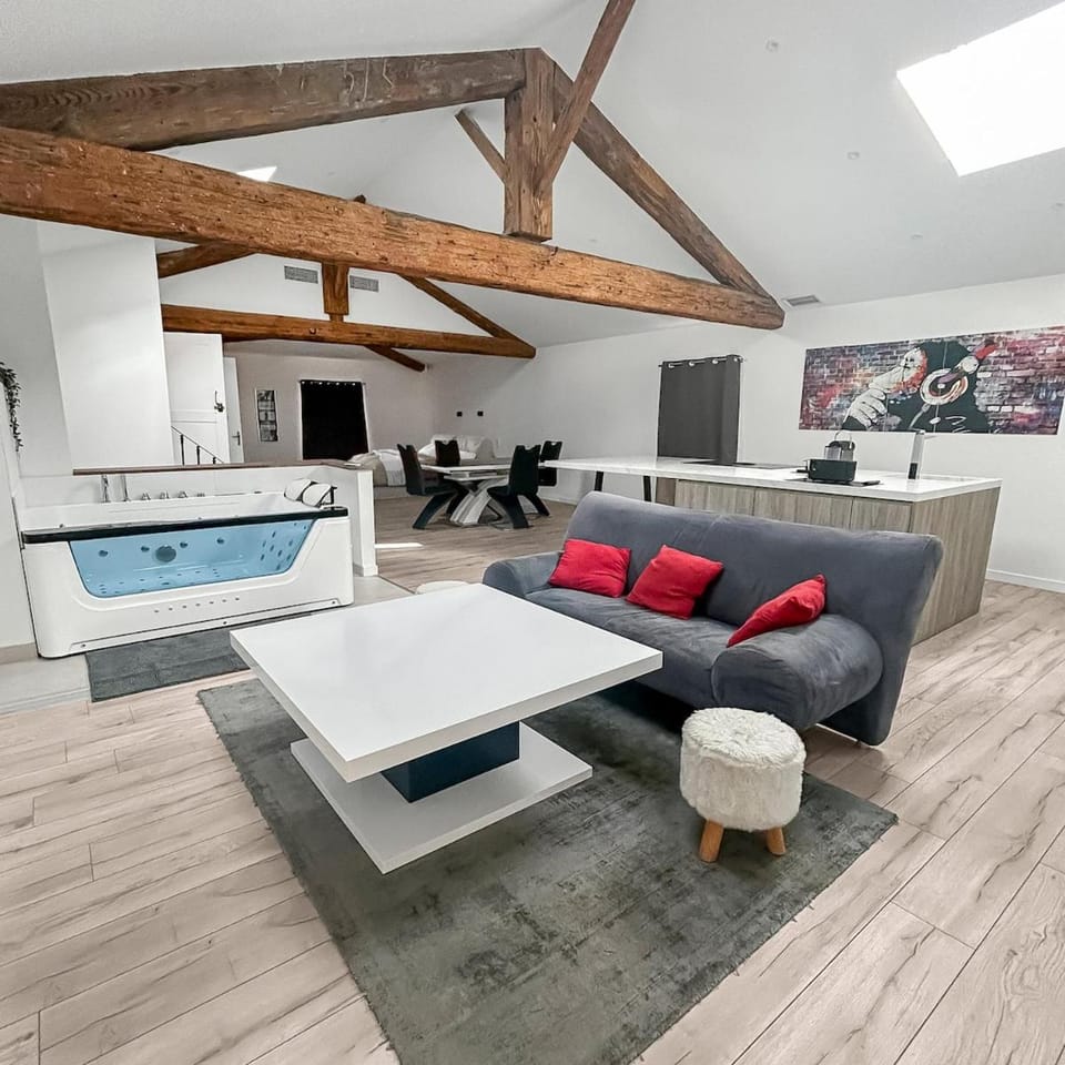 Douceur et détente Balneo Apartment in Occitanie