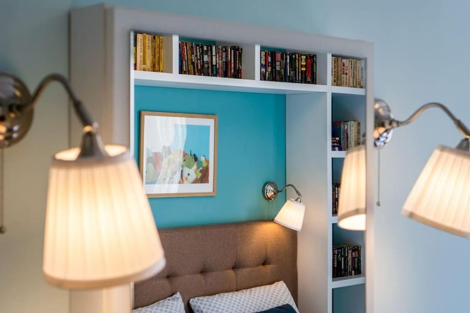 Bed, Library, Bedroom