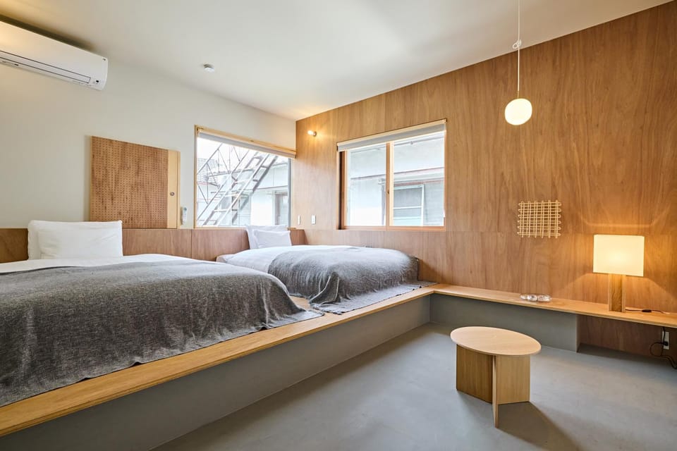 Bed, Bedroom, air conditioner