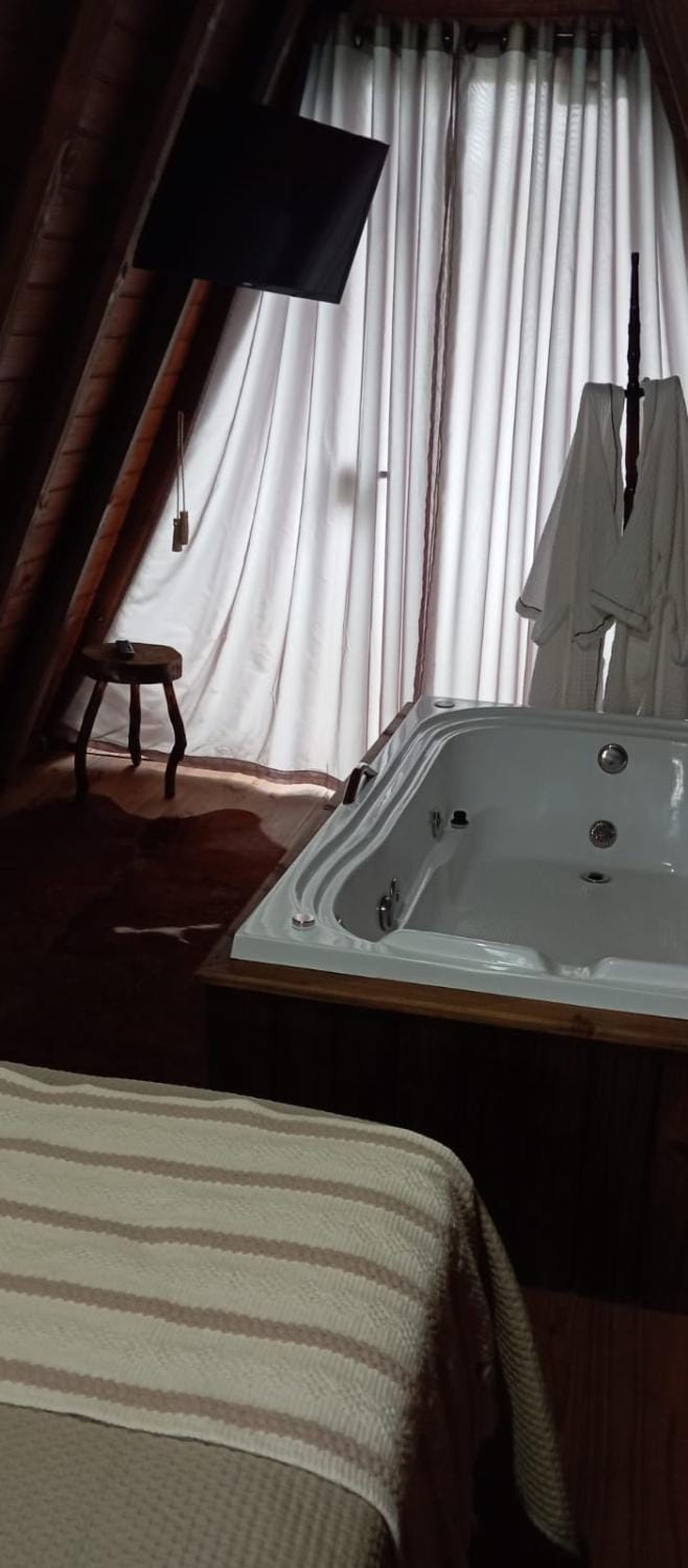 Pousada cantinho dos sonhos - chale do sossego Luxury tent in State of Santa Catarina