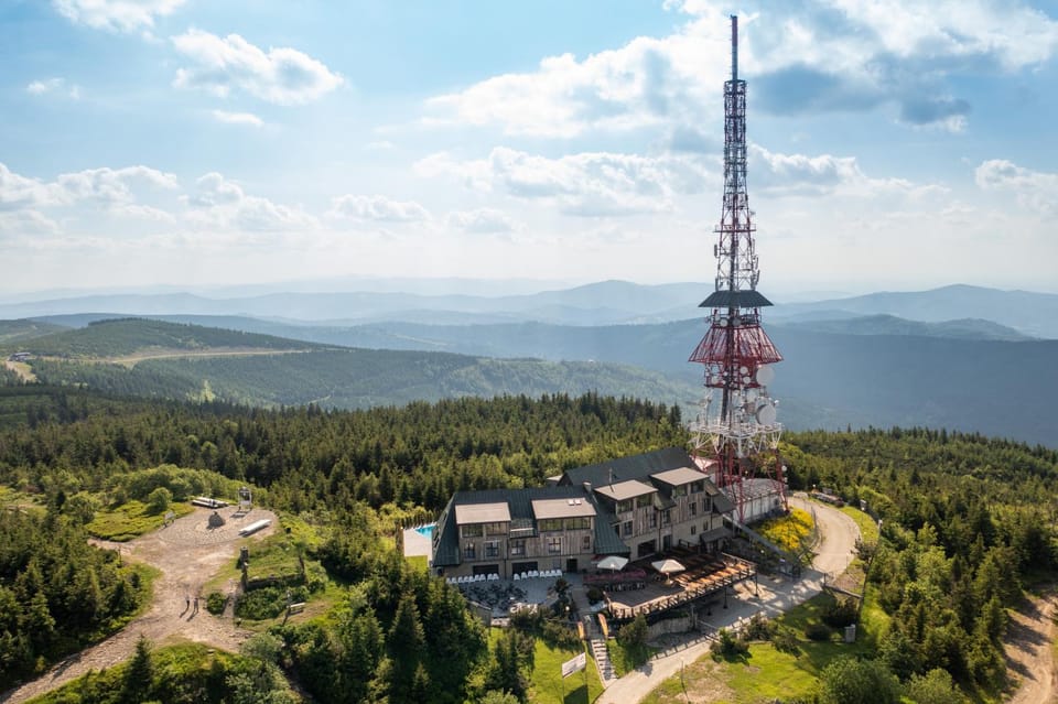 Property building, Natural landscape, Bird's eye view, Mountain view