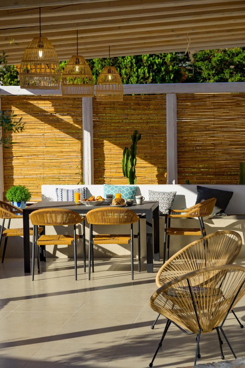Patio, Day, View (from property/room), Balcony/Terrace, Seating area, Dining area
