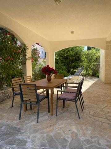 Villa Antonia Apartment in Bol