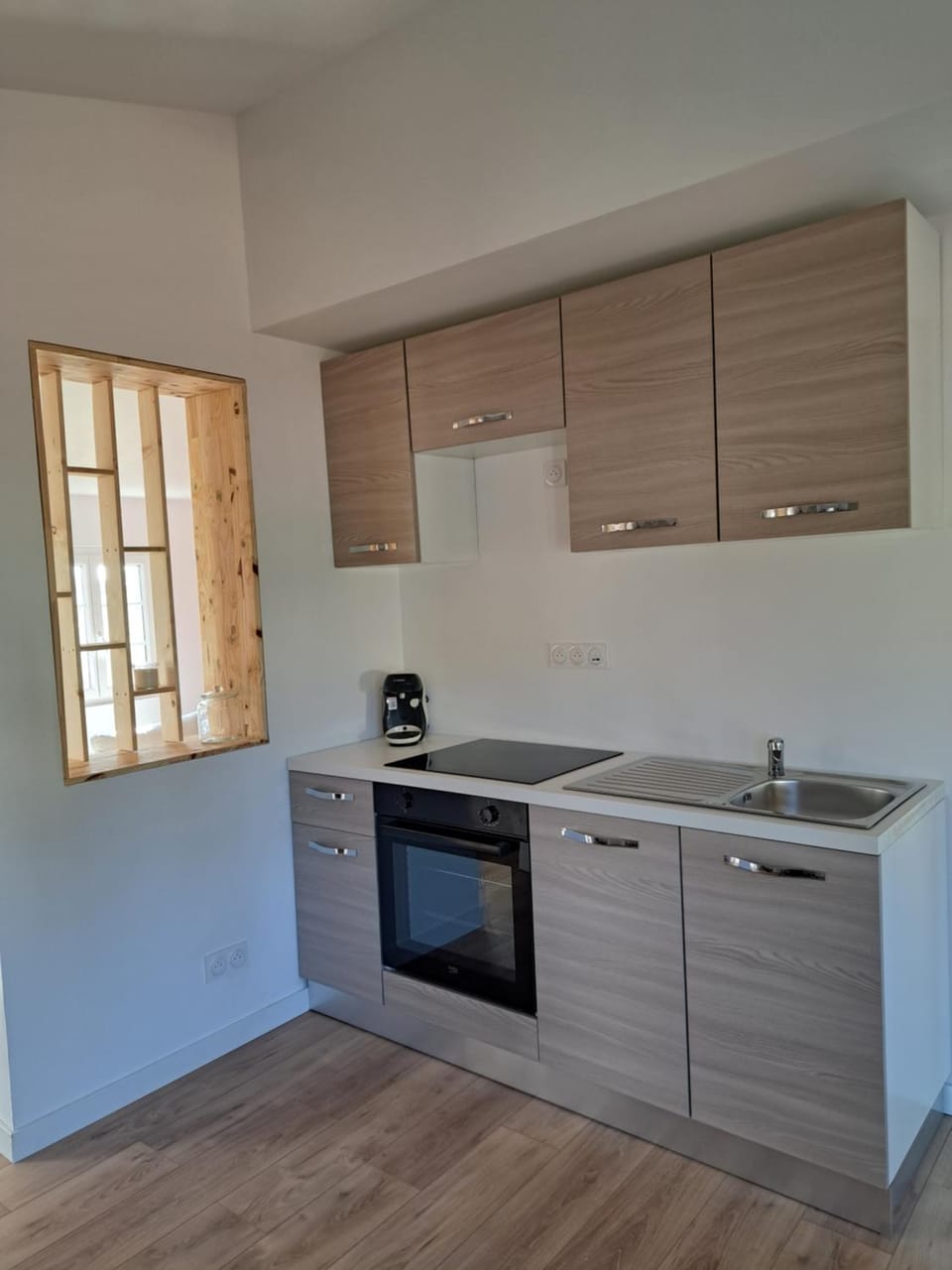 Kitchen or kitchenette, stove