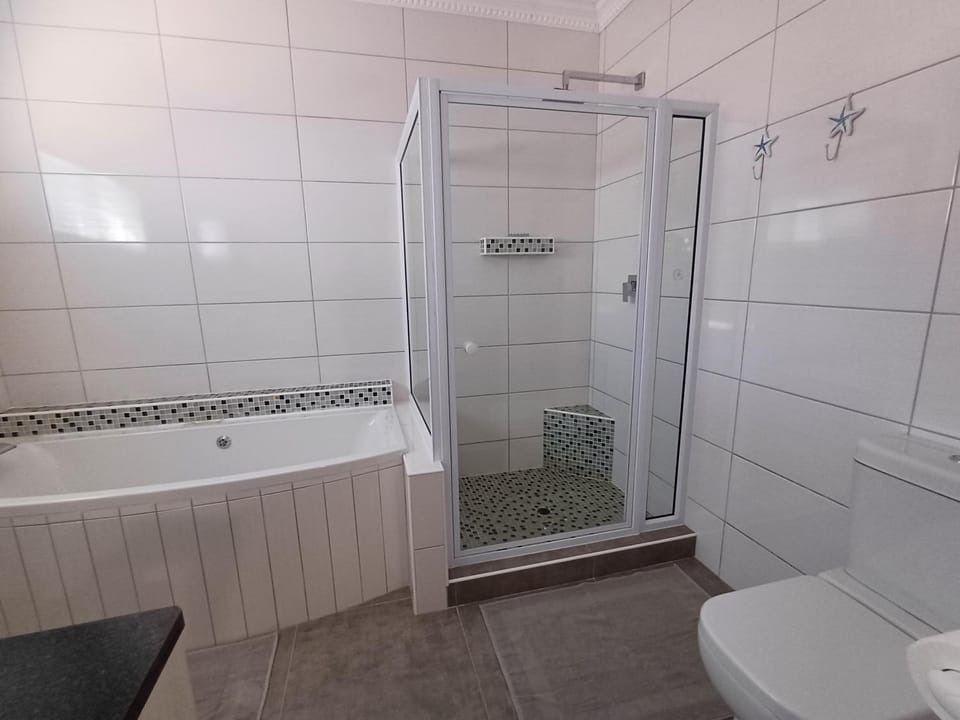 Shower, Toilet, Bath