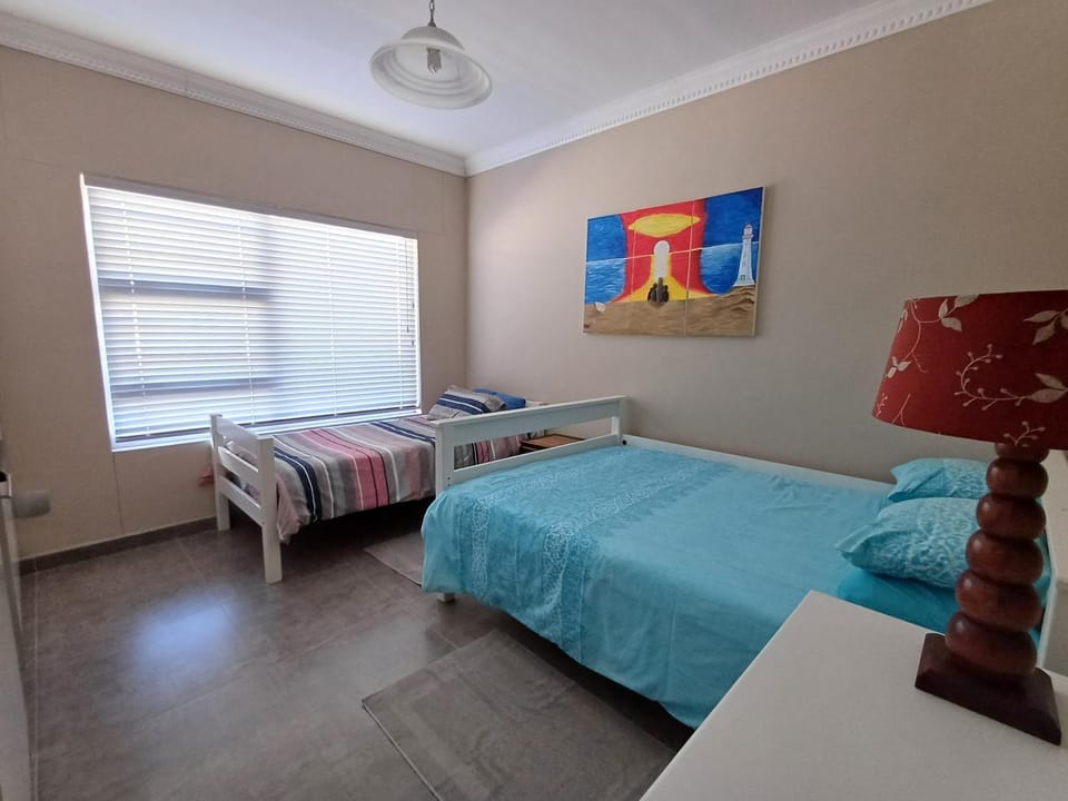 Bedroom, wardrobe