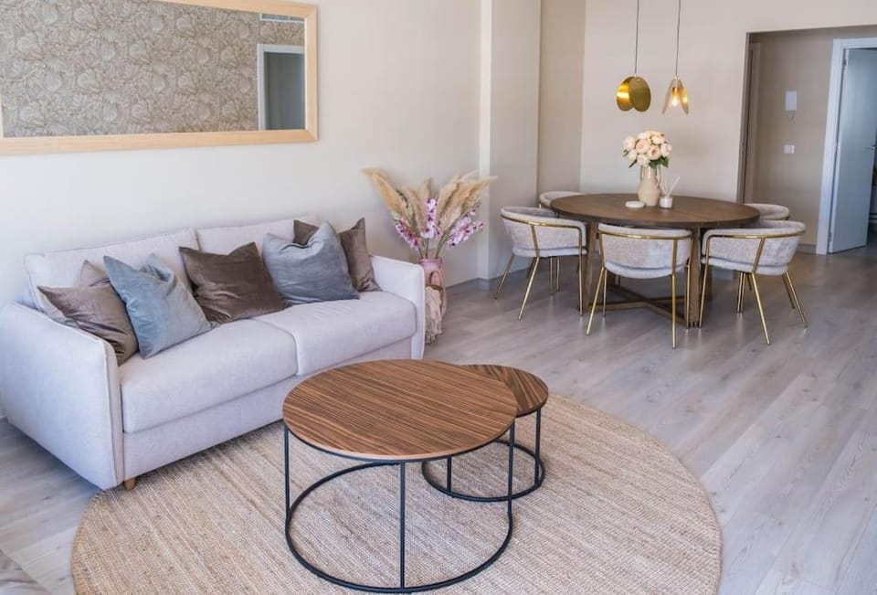 Living room, Seating area, Dining area