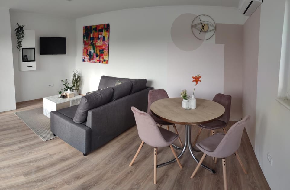 Apartment Emili Apartment in Zadar County