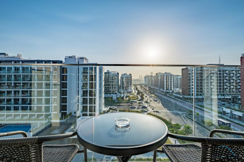 View (from property/room), Balcony/Terrace, City view