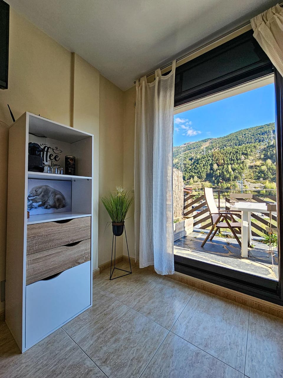 Genciana, views to the mountains HUT 5248 Apartment in Andorra