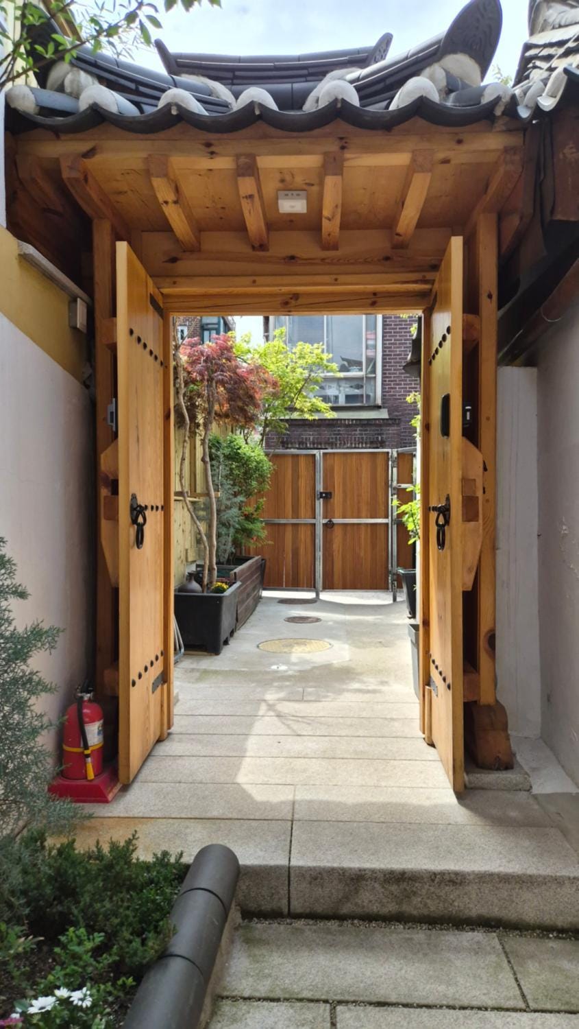 Hanok Stay Mikyeong House in Seoul