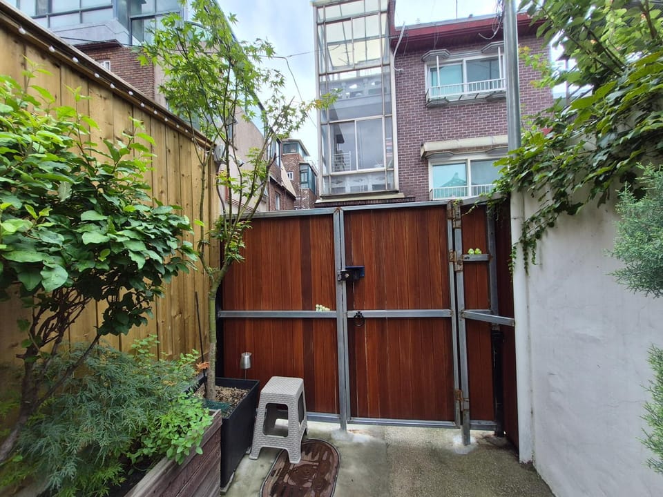 Hanok Stay Mikyeong House in Seoul