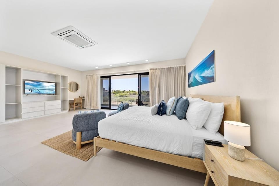 Catalina Residence Apt 3 - L.G. Smith Boulevard 546-J House in Noord
