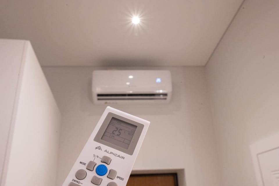 air conditioner, air conditioner