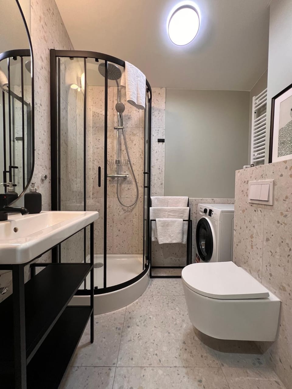 Shower, Toilet, Bathroom, washing machine