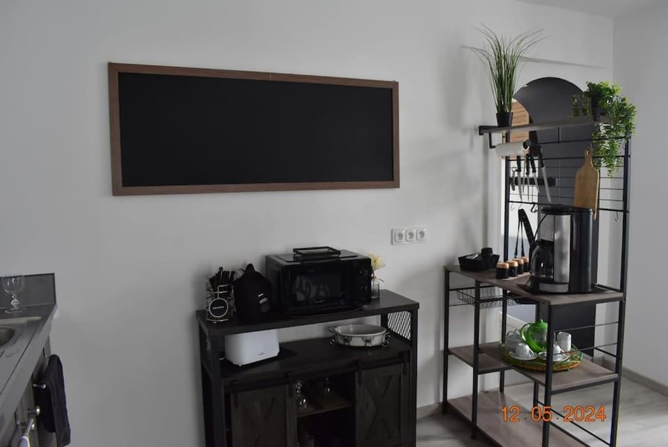 Charmant RDC au Cœur du village Apartment in Occitanie