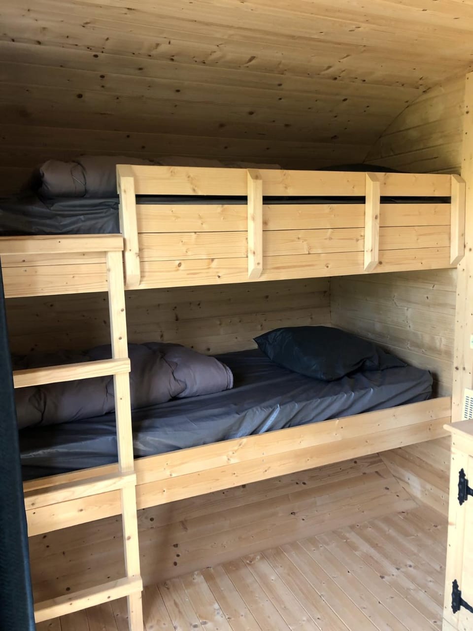 Hiking, Cycling, Bedroom, bunk bed, Family