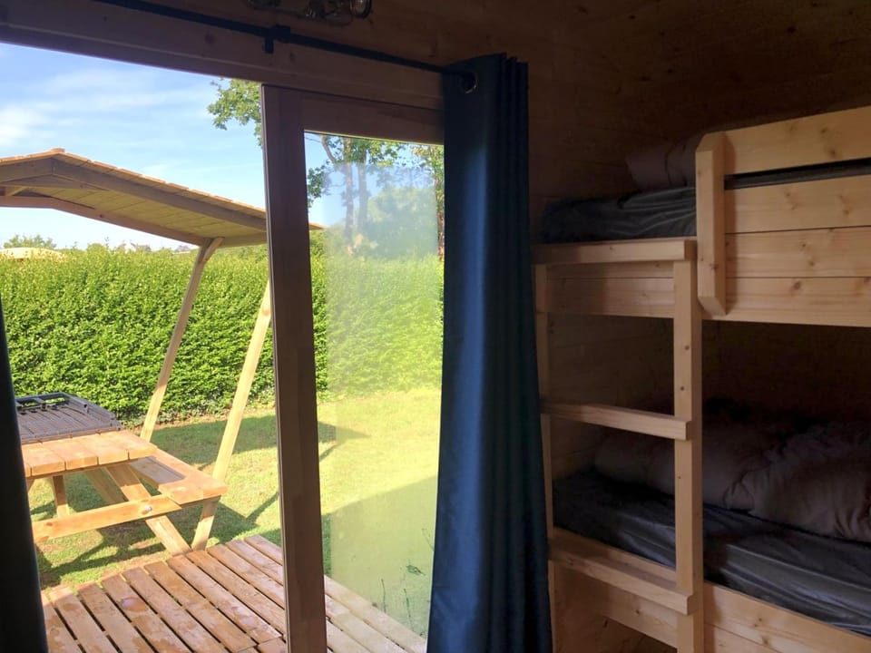 Hiking, Cycling, children, Family