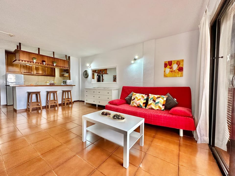 Living room, kitchen