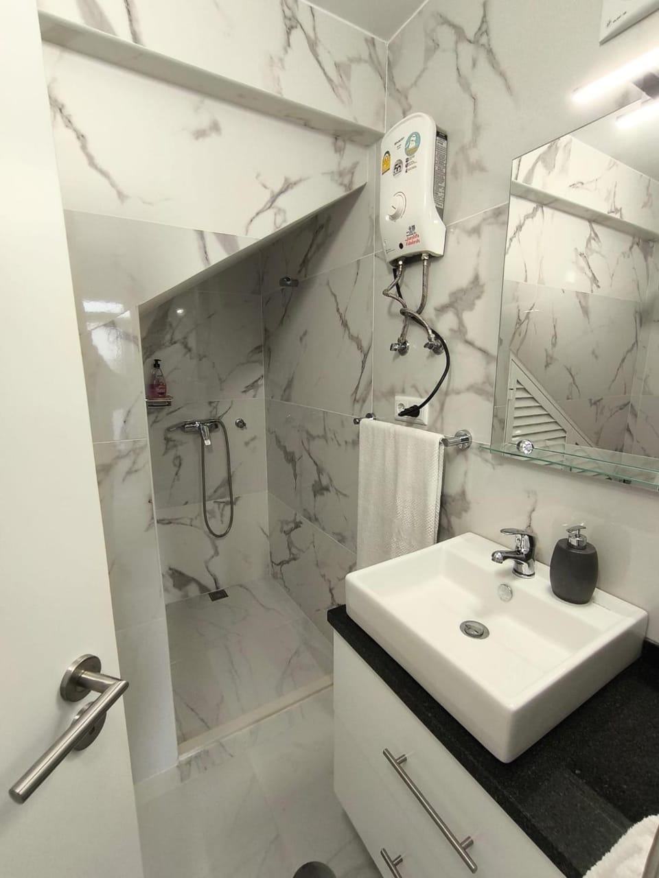 Shower, Bathroom