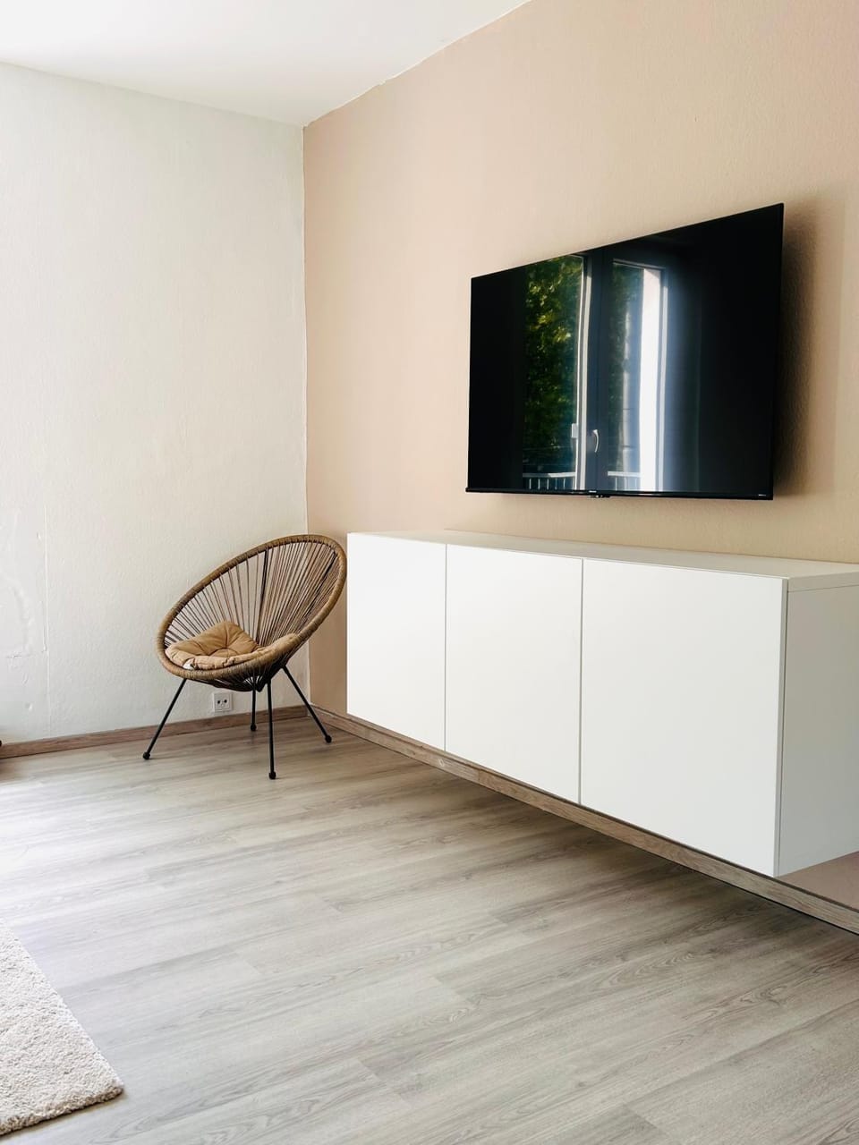 Communal lounge/ TV room, TV and multimedia, Evening entertainment