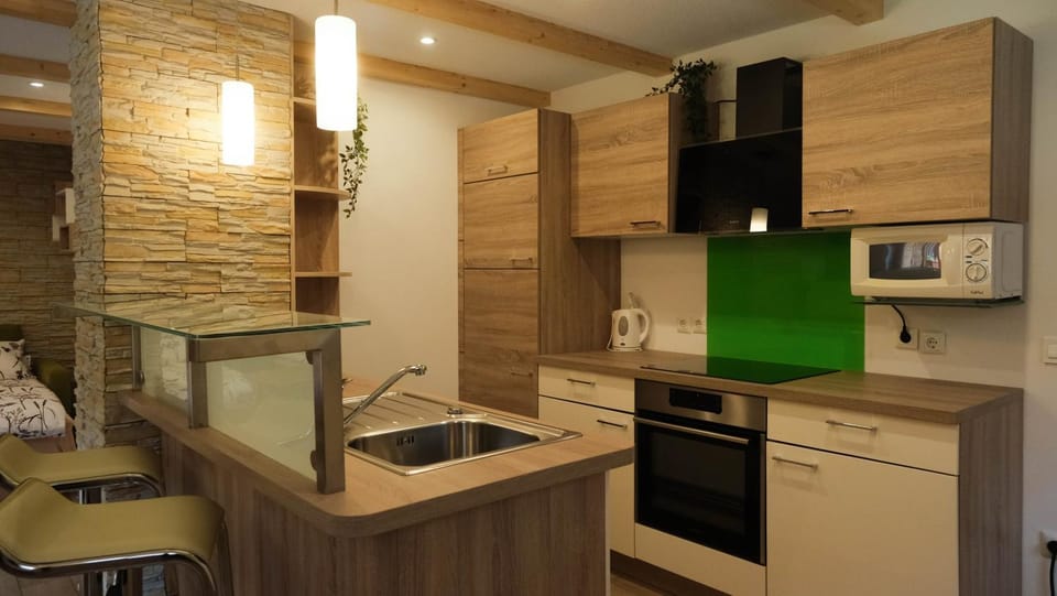Decorative detail, microwave, kitchen