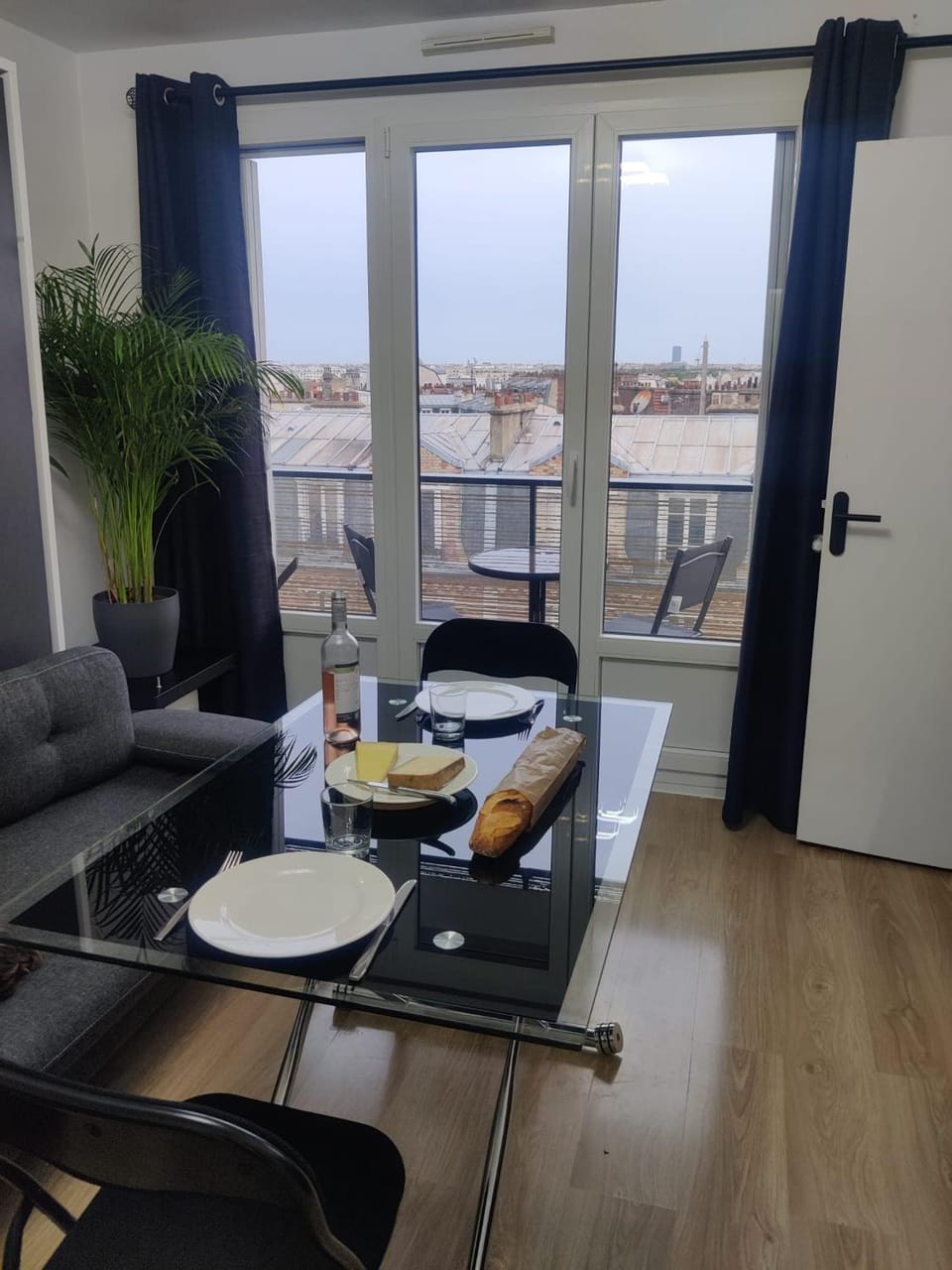 Studio 25m2 - lumineux et bien équipé Apartment in Puteaux