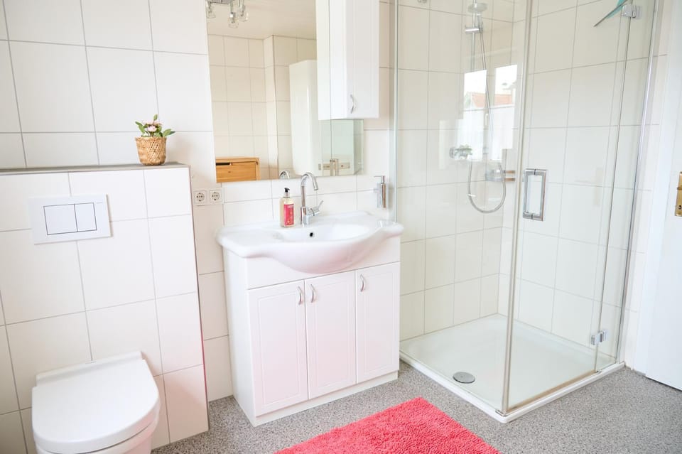 Toilet, Bathroom