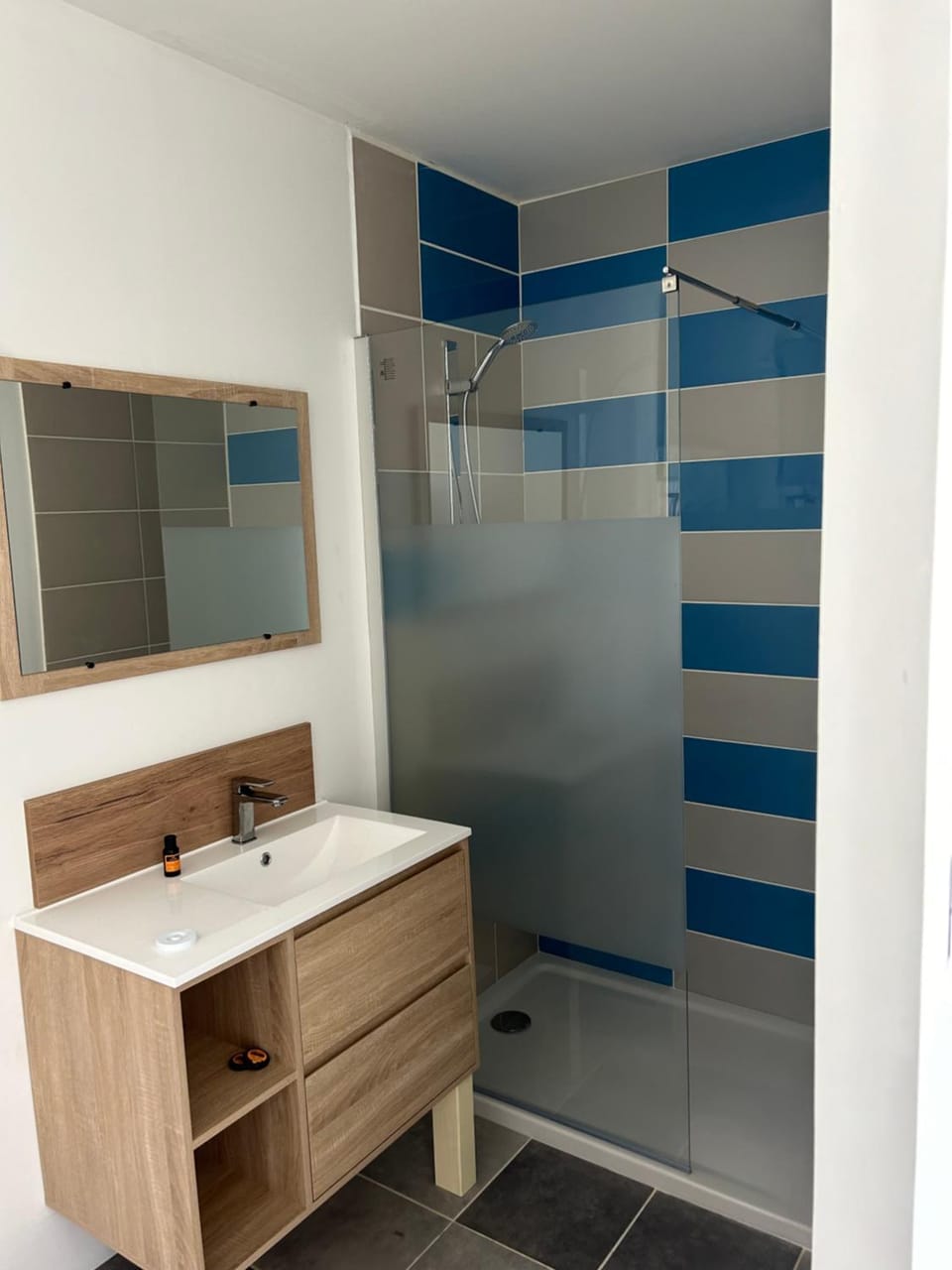 Maisons 50m2 House in Centre-Val de Loire