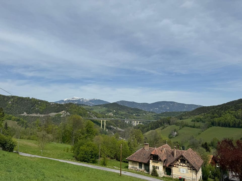 Nearby landmark, Natural landscape