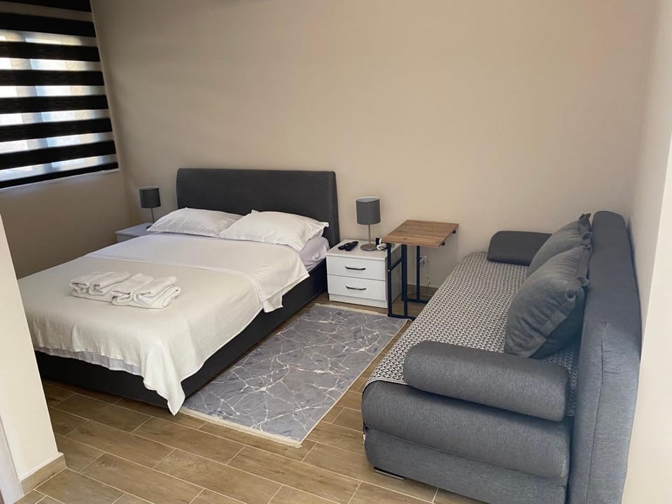 Prva linija do mora Villa S&T studio apartman Apartment in Kotor Municipality