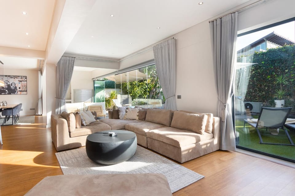Sunset Serenity Villa Villa in Cape Town