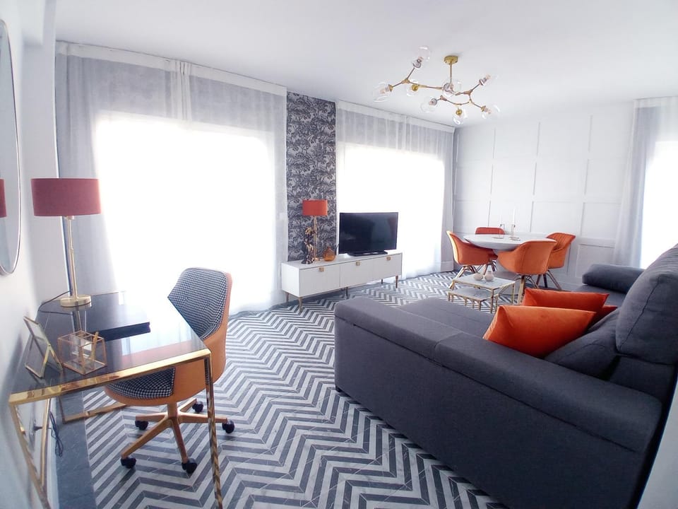 TV and multimedia, Living room, Seating area