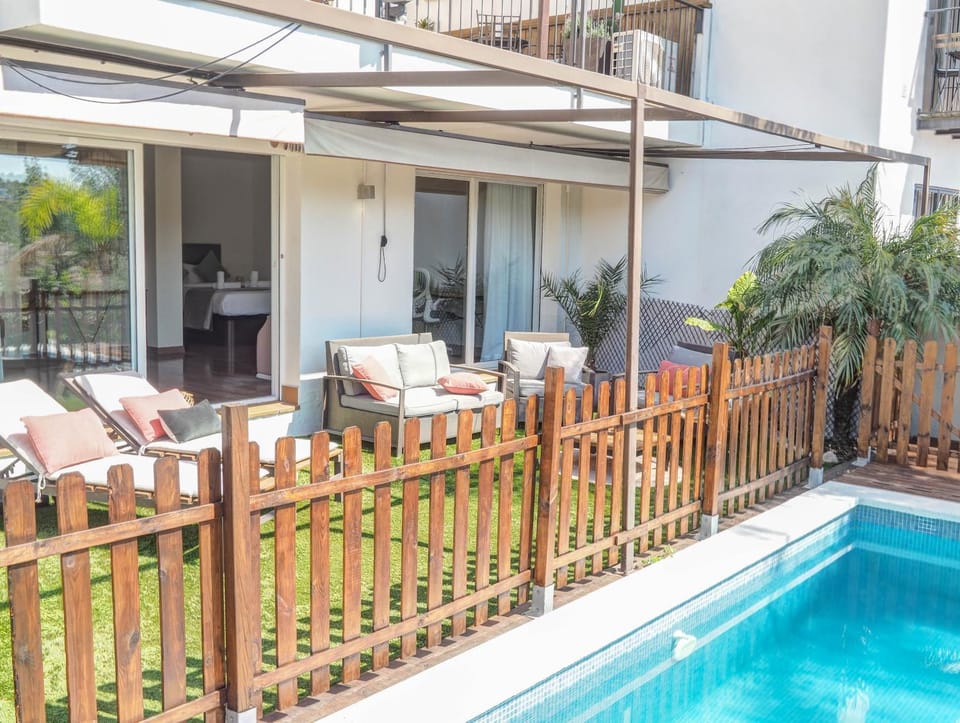 Other, Swimming pool