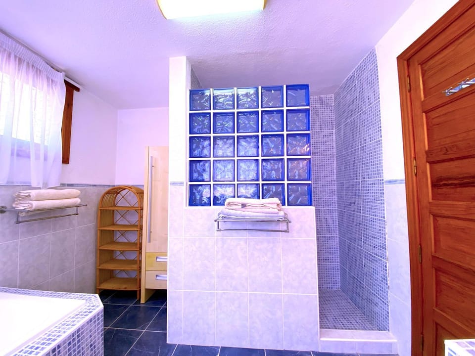 Tropicalidays Atlantic Hideaway Costa del Silencio House in Costa del Silencio