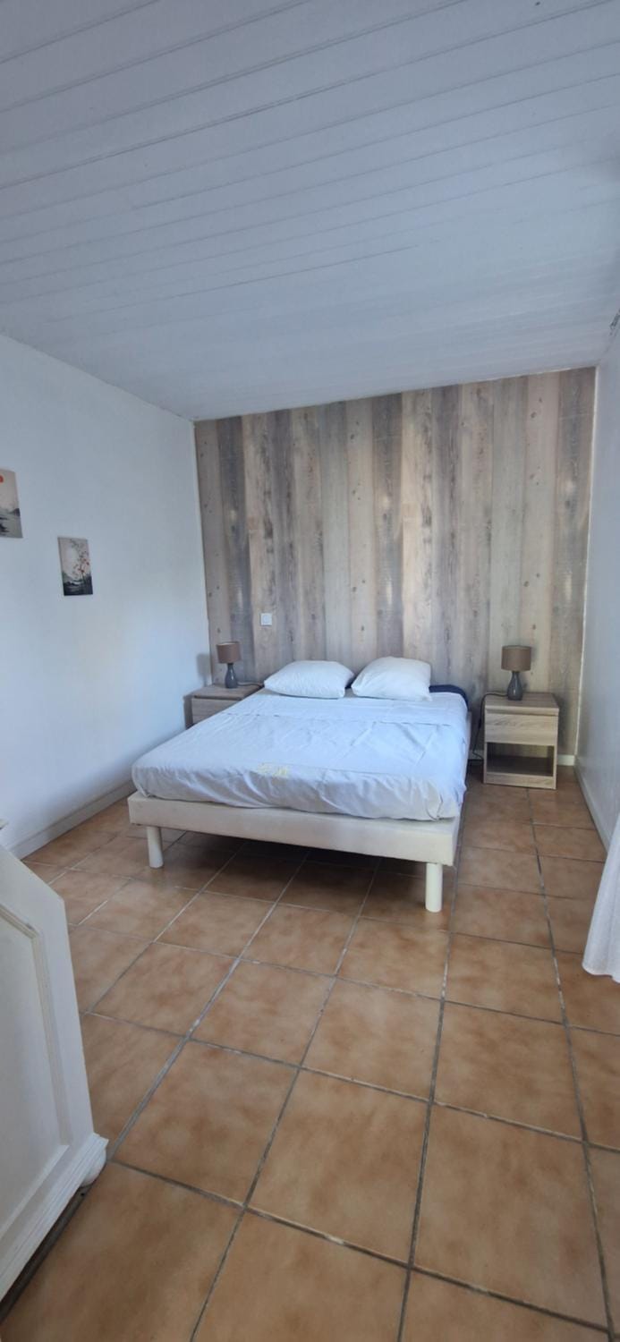 Appartement St montan Apartment in Provence-Alpes-Côte d'Azur