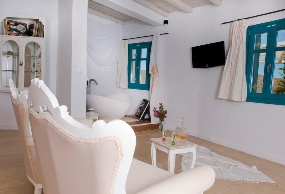Pearl Suite Apartment in Decentralized Administration of the Aegean