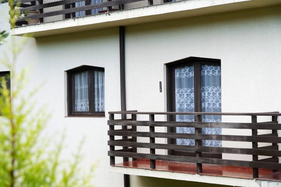 Property building, Day, View (from property/room), Balcony/Terrace
