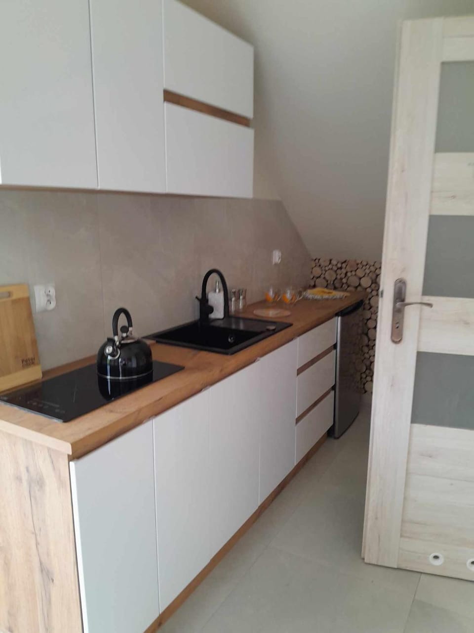 Kitchen or kitchenette, stove