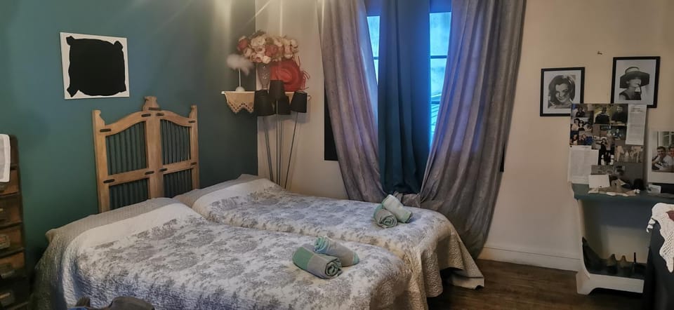 Appart Séguite 4p Garage motos et vélos Apartment in Nouvelle-Aquitaine