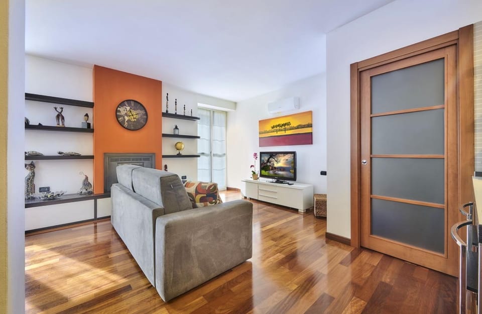 La casa di Flo luxury apartment Apartment in Lierna