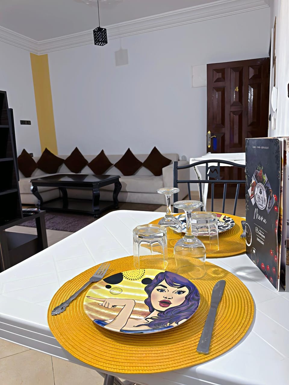 Living room, Seating area, Dining area, Food