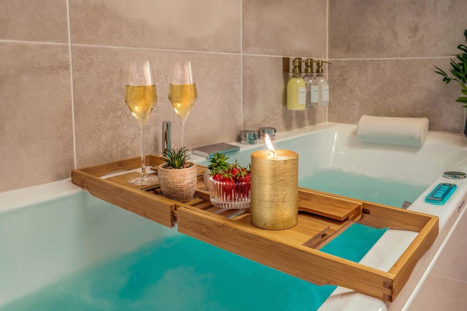 Hot Tub, Bathroom, Bath