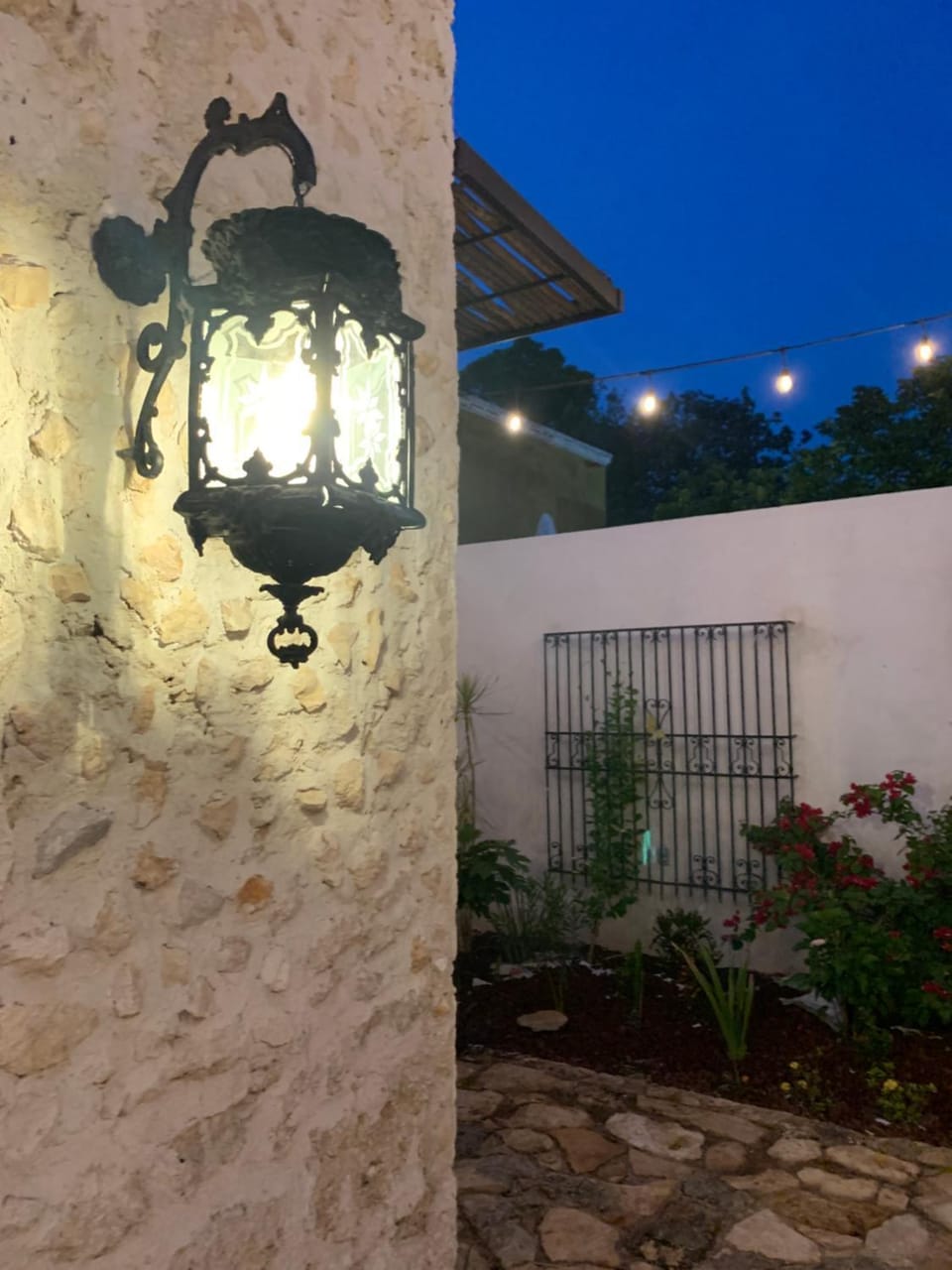 Night, Decorative detail